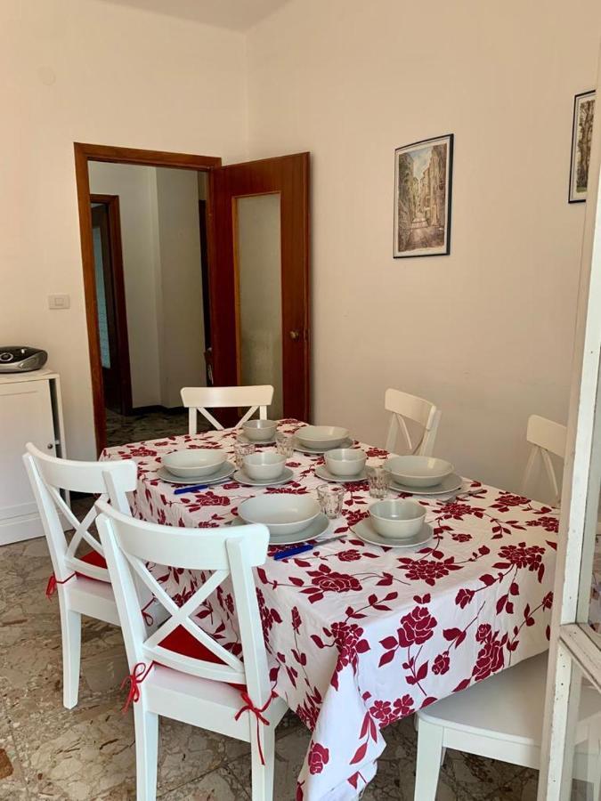 Casa Vacanza! A 50m Dal Mare! Holiday home Bordighera