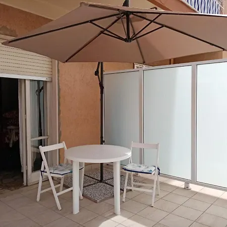 Casa Vacanza! A 50M Dal Mare! Bordighera Exterior photo